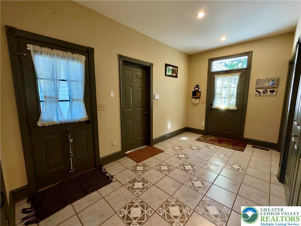 5008 Chestnut Hill Road Property Photo 26