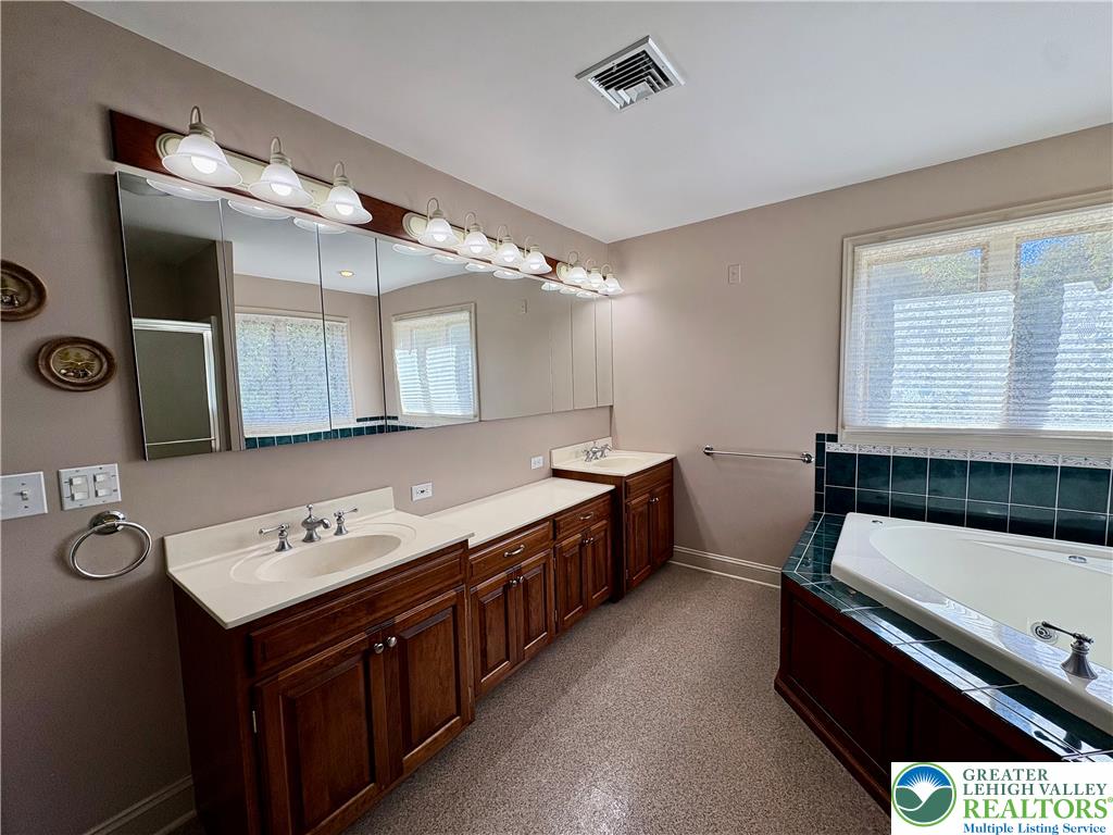 5008 Chestnut Hill Road Property Photo 35
