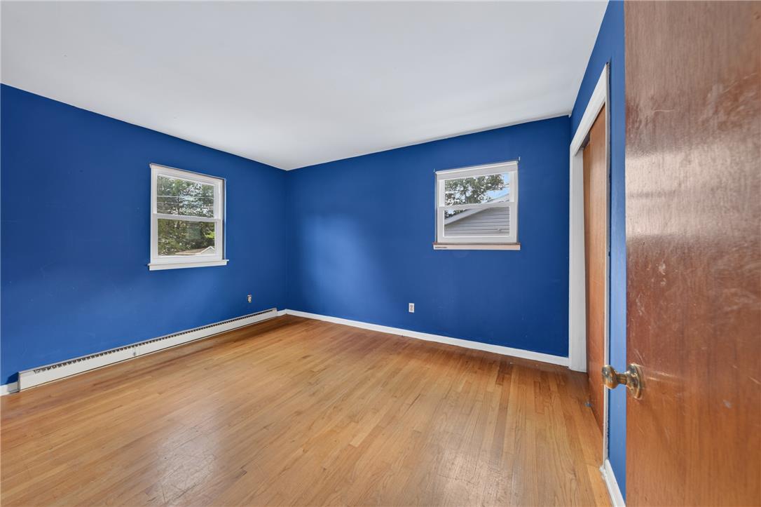 1420 Brook Avenue Property Photo 18