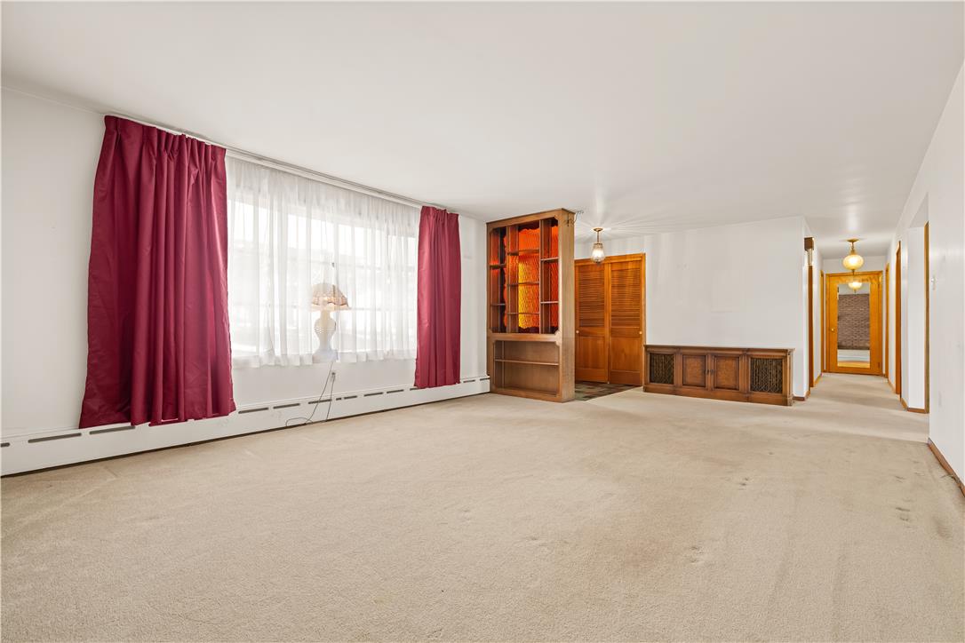 9297 Claussville Road Property Photo 4