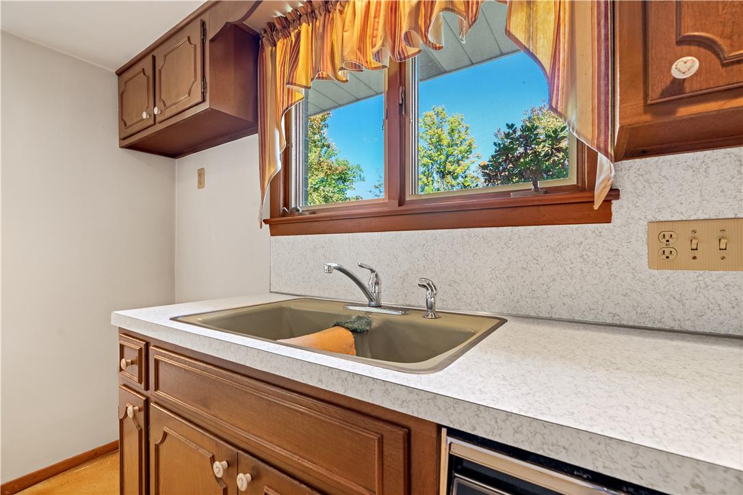 9297 Claussville Road Property Photo 12