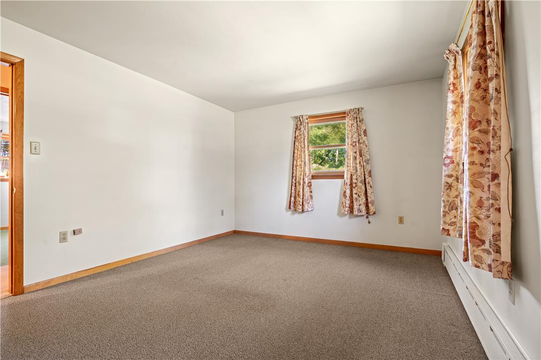 9297 Claussville Road Property Photo 14