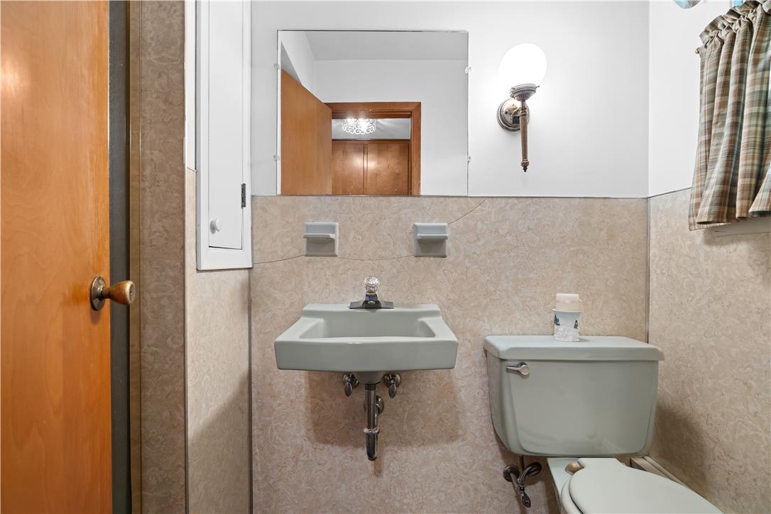 9297 Claussville Road Property Photo 26