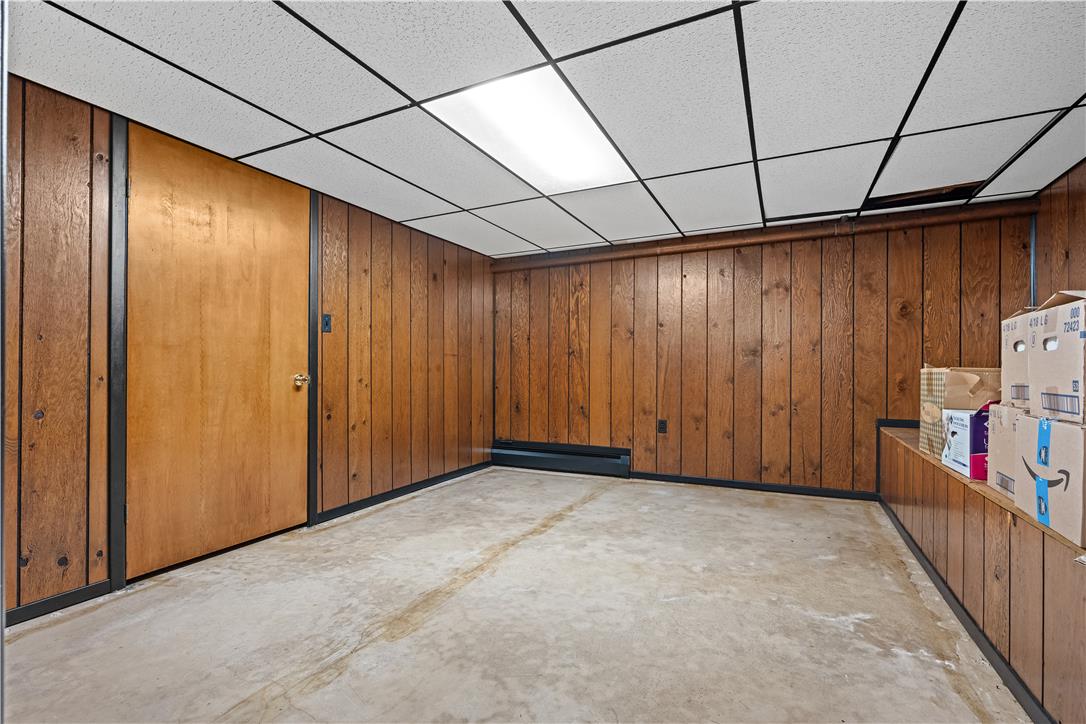 9297 Claussville Road Property Photo 34