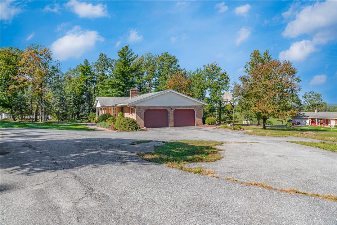 9297 Claussville Road Property Photo 45