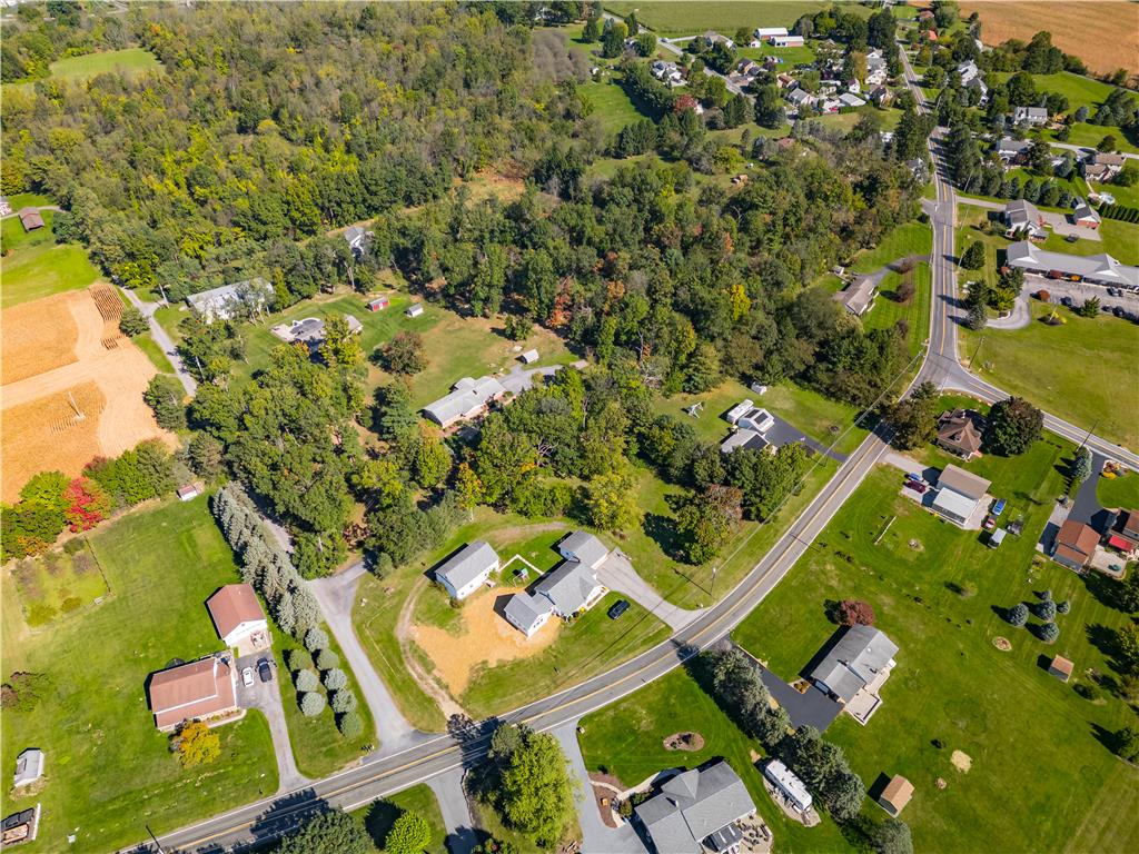 9297 Claussville Road Property Photo 48