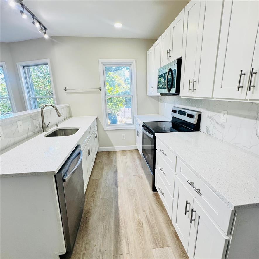 243 North Jordan Street Property Photo 8