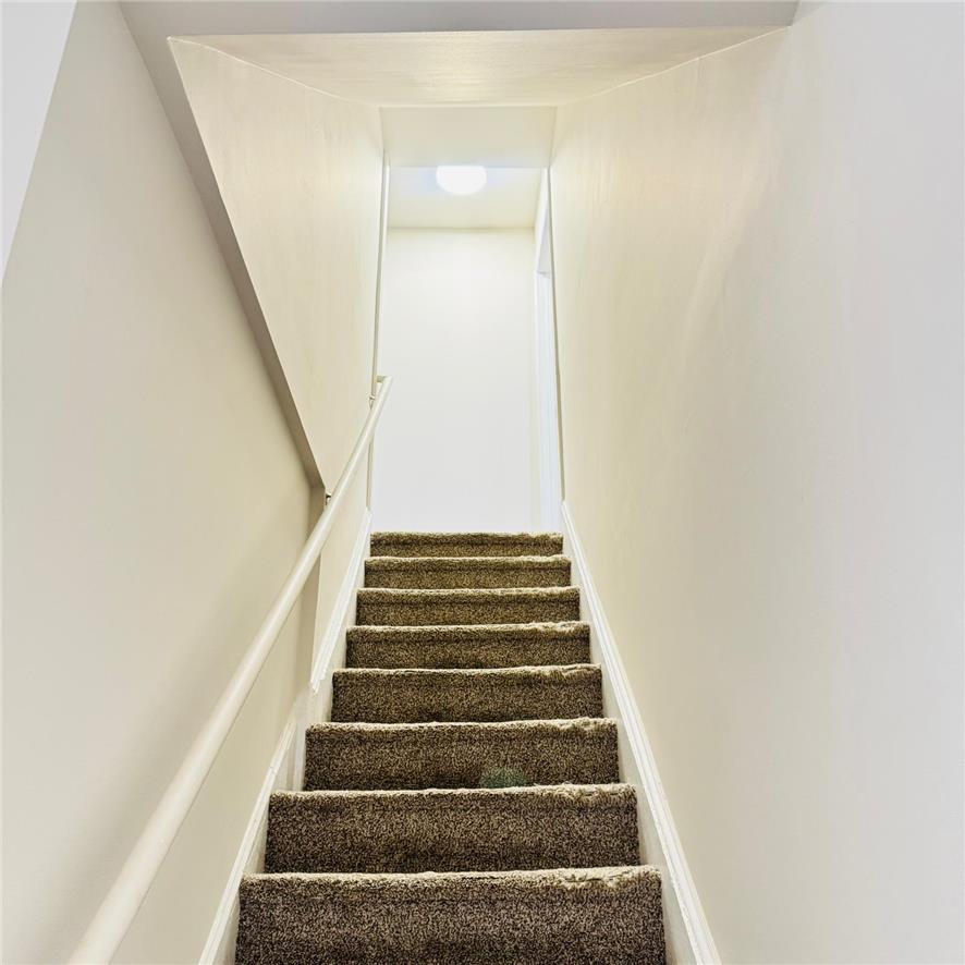 243 North Jordan Street Property Photo 12