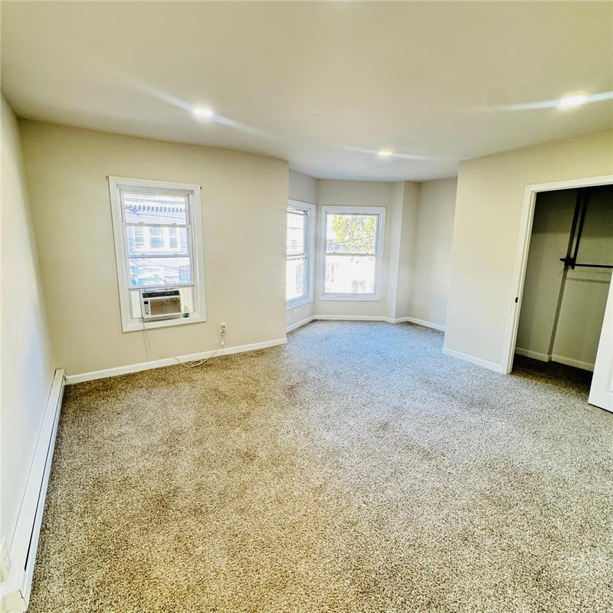 243 North Jordan Street Property Photo 14