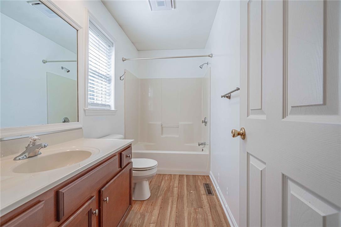 1427 Chelsea Avenue Property Photo 26