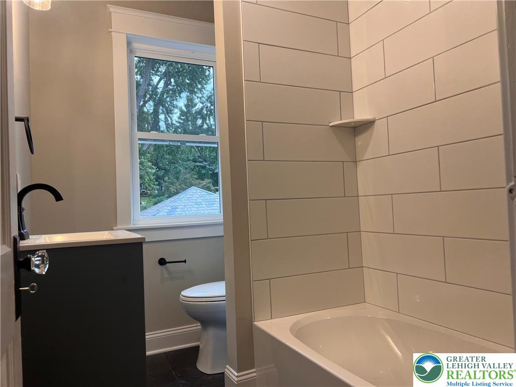 311 West Lafayette Street Property Photo 15