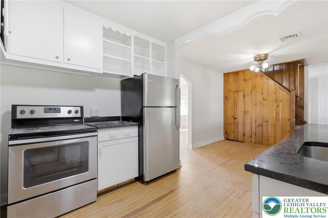 1224 Eaton Avenue Property Photo 18