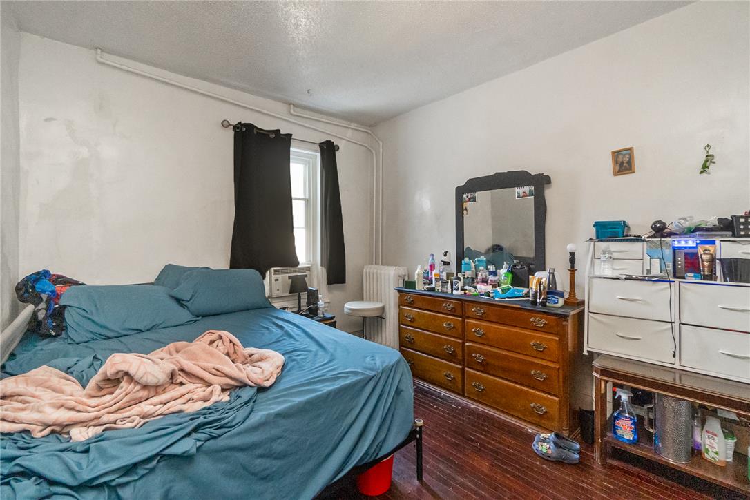 815 West Chew Street Property Photo 16