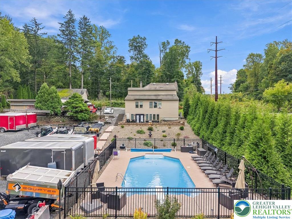 3771 State Road Property Photo 6