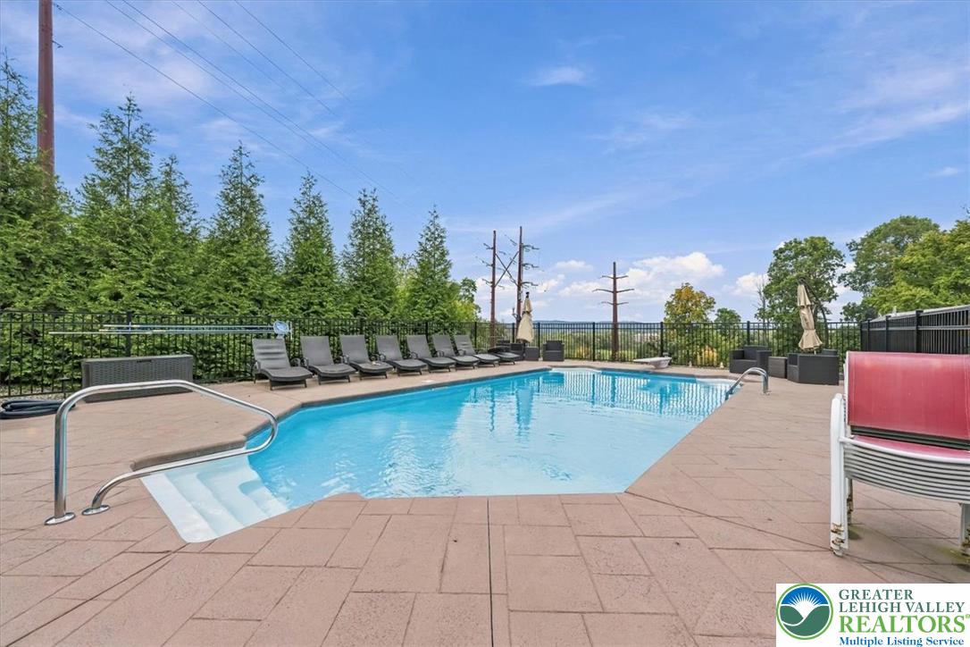 3771 State Road Property Photo 12
