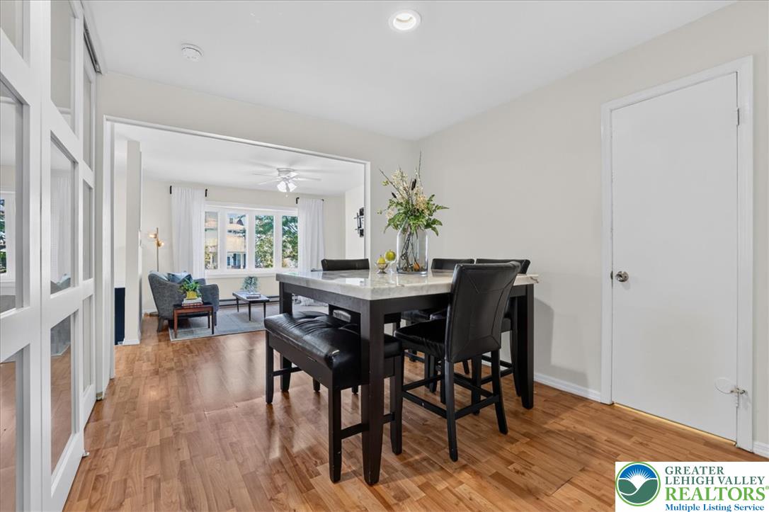 1718 Chester Road Property Photo 13