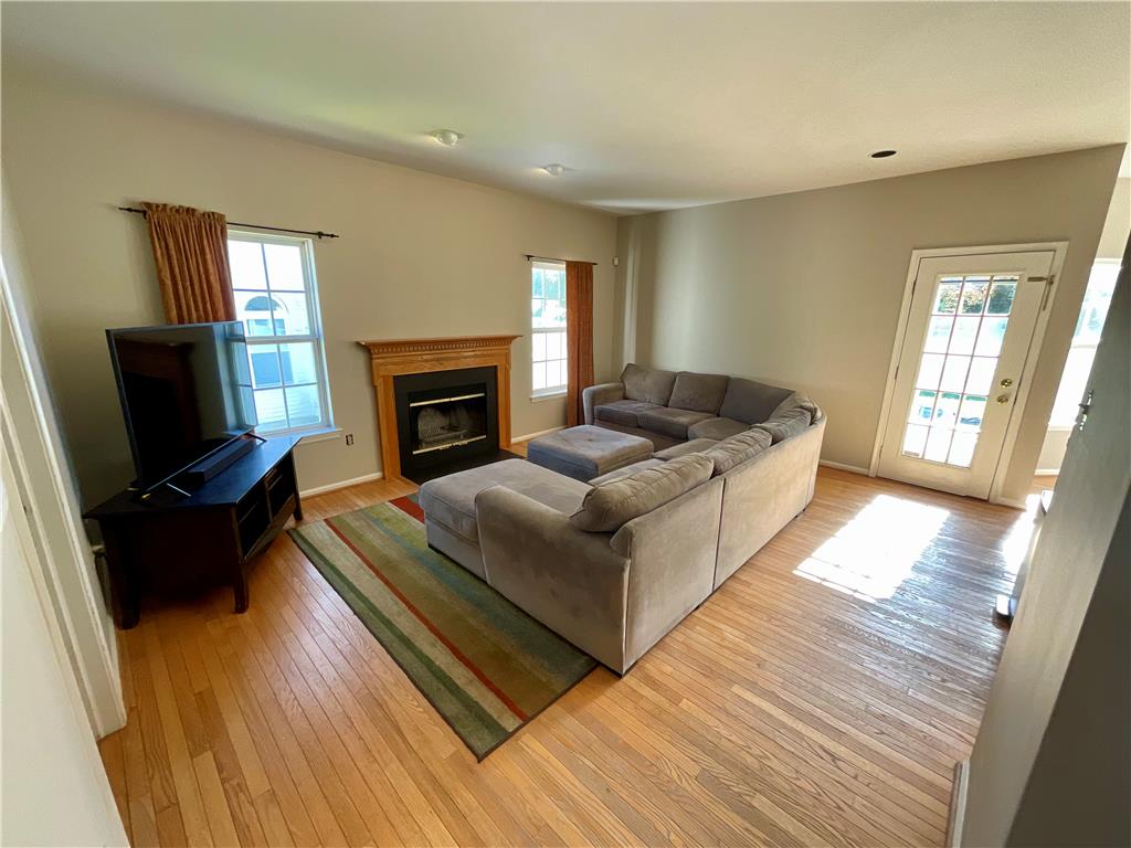 6716 Iroquois Trail Property Photo 13