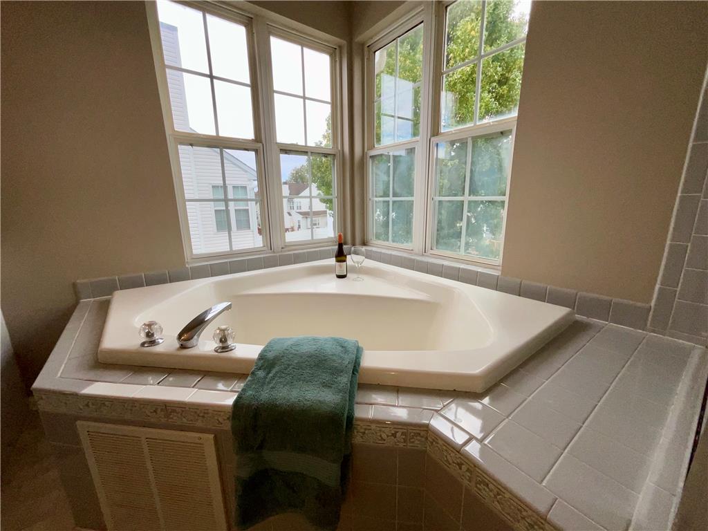 6716 Iroquois Trail Property Photo 20