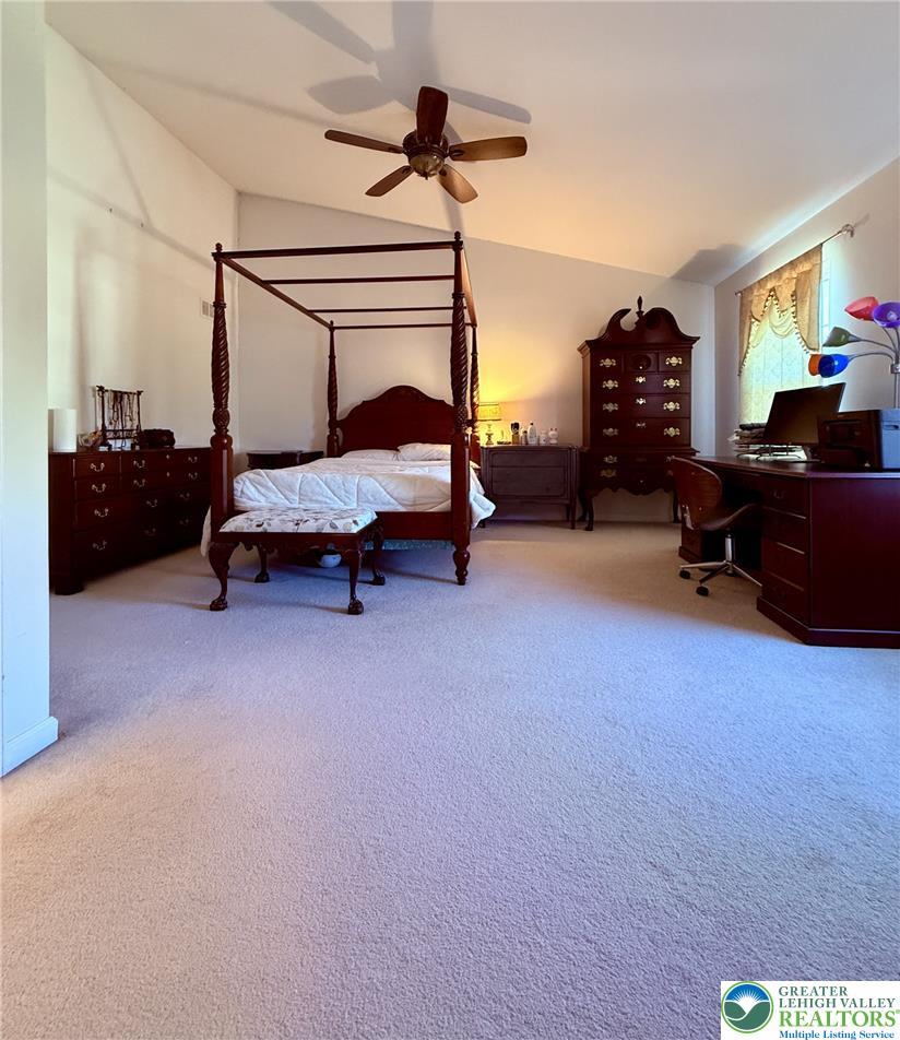 4527 Bellflower Way Property Photo 57