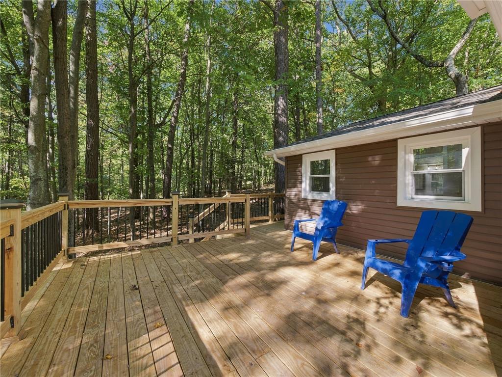 316 Goldfinch Place Property Photo 6