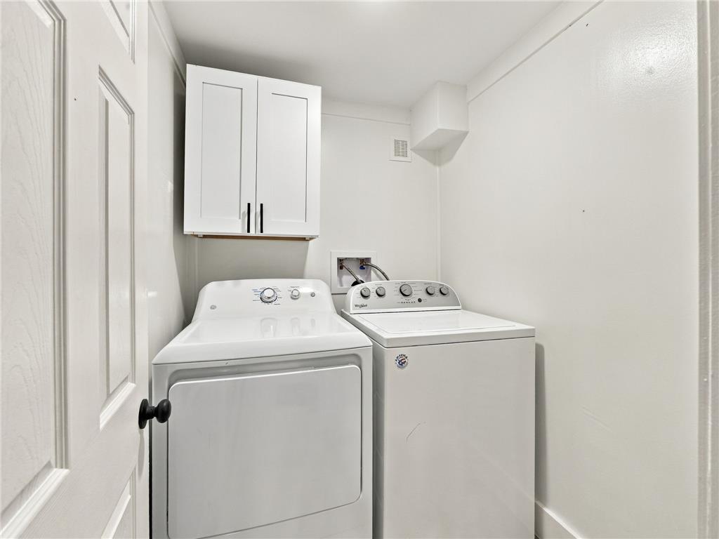 316 Goldfinch Place Property Photo 33