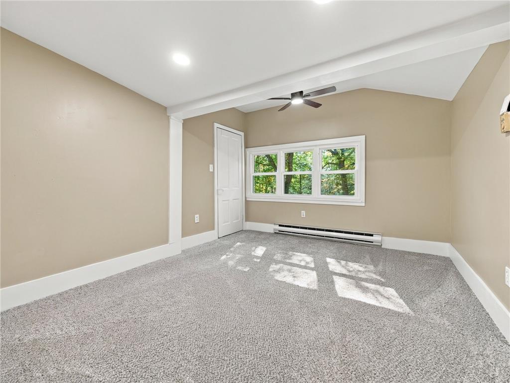 316 Goldfinch Place Property Photo 40