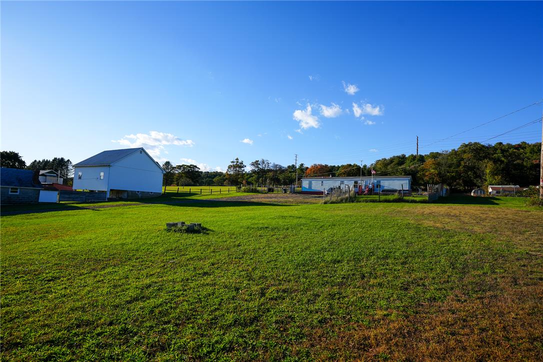 1940 Hahns Dairy Road Property Photo 4