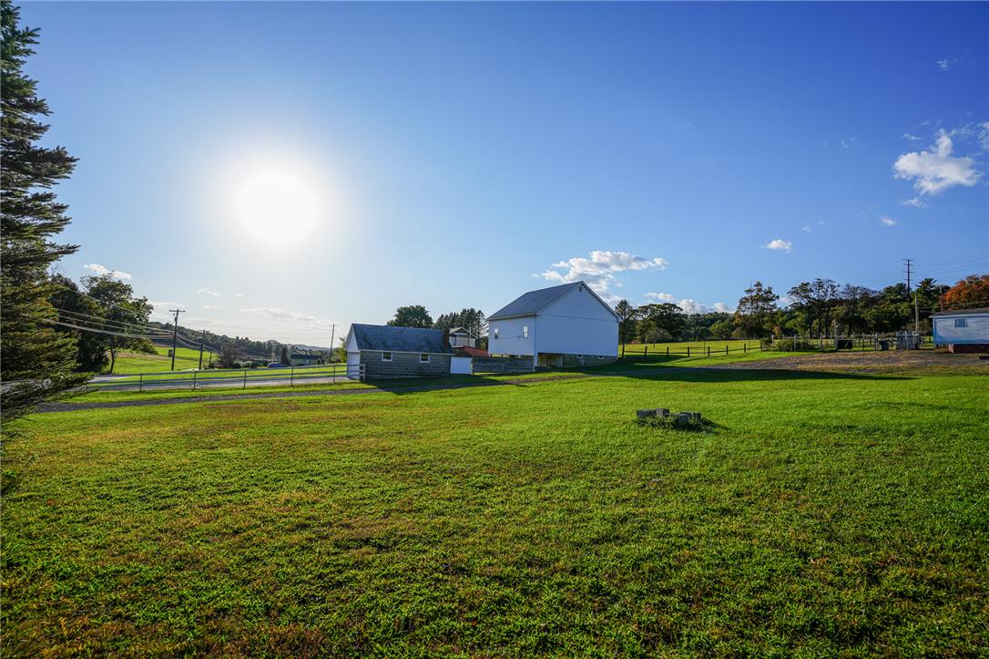 1940 Hahns Dairy Road Property Photo 5