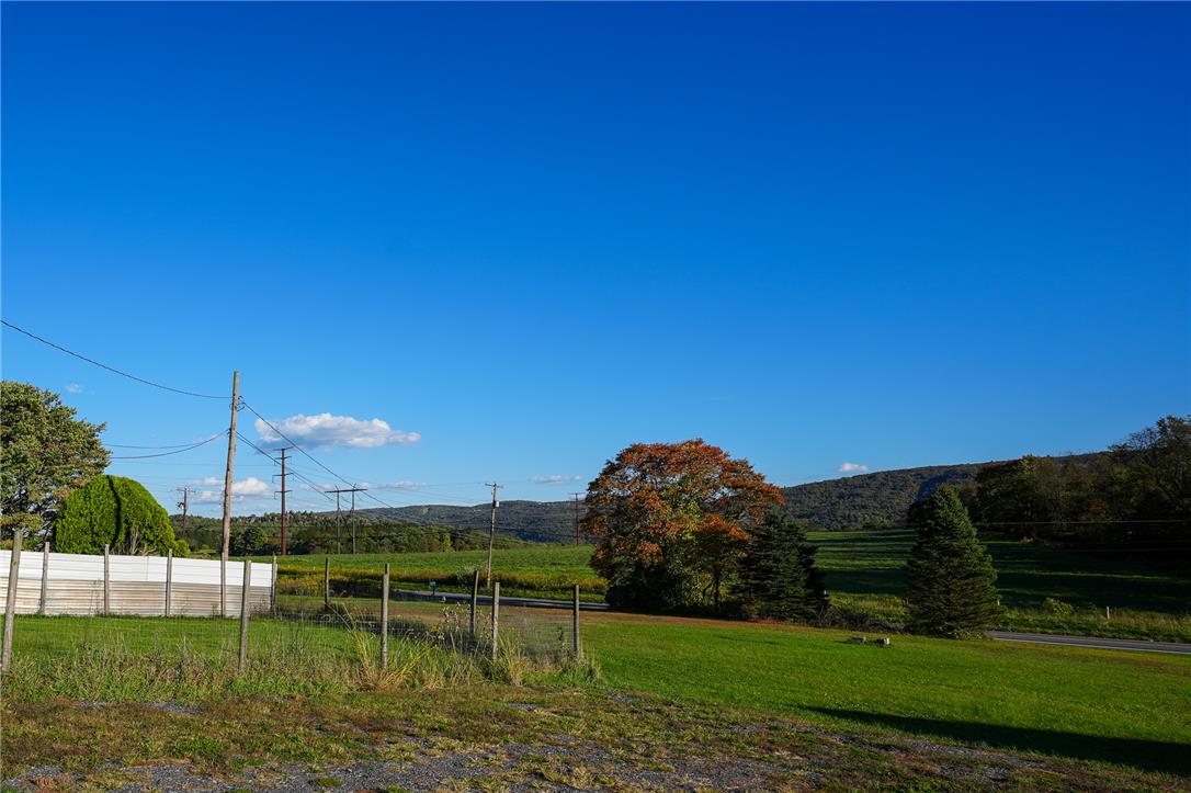 1940 Hahns Dairy Road Property Photo 12