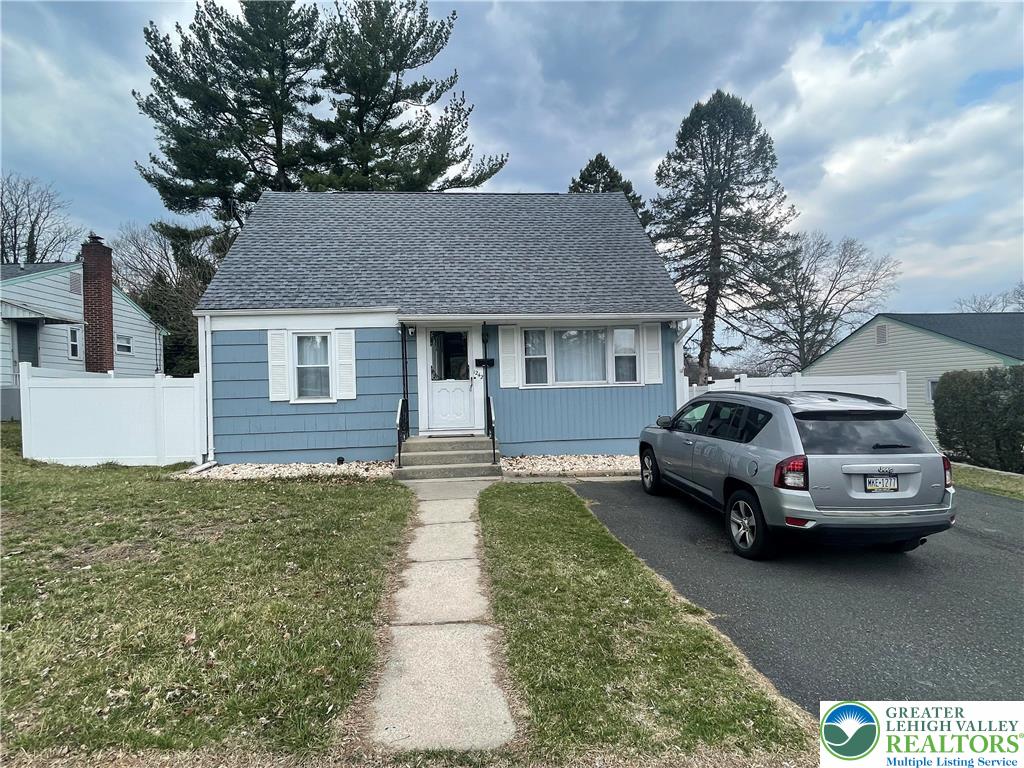 1242 South Jefferson Street Property Photo 1