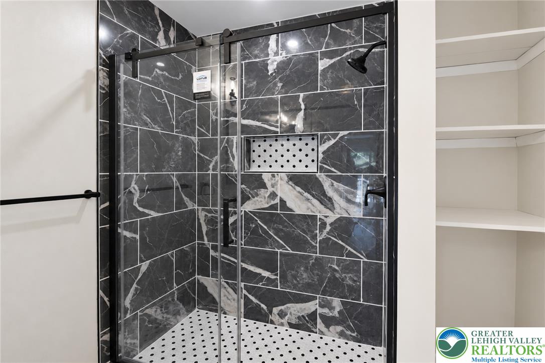 15 Siegfriedale Road Property Photo 22