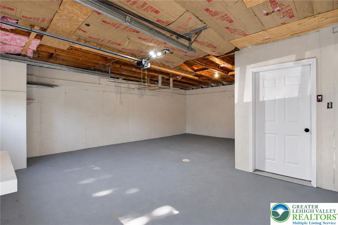 15 Siegfriedale Road Property Photo 31