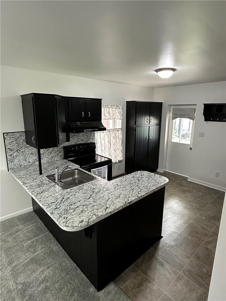 54 West Saucon Street Property Photo 6