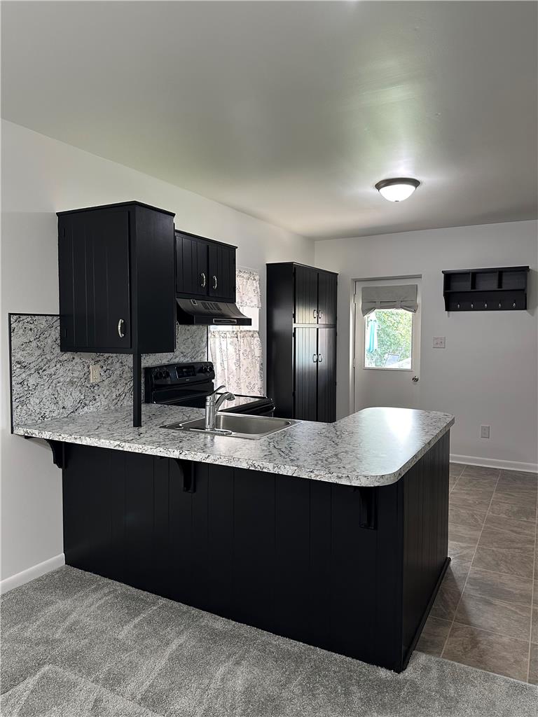 54 West Saucon Street Property Photo 7
