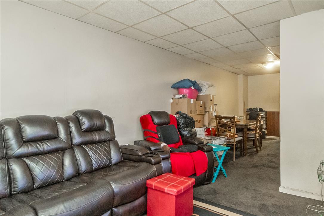 944 North Street Property Photo 3