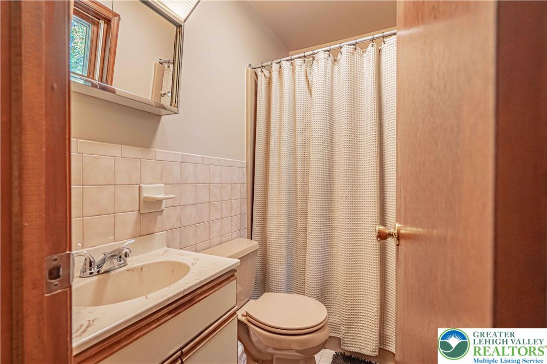 167 Winding Way Property Photo 28