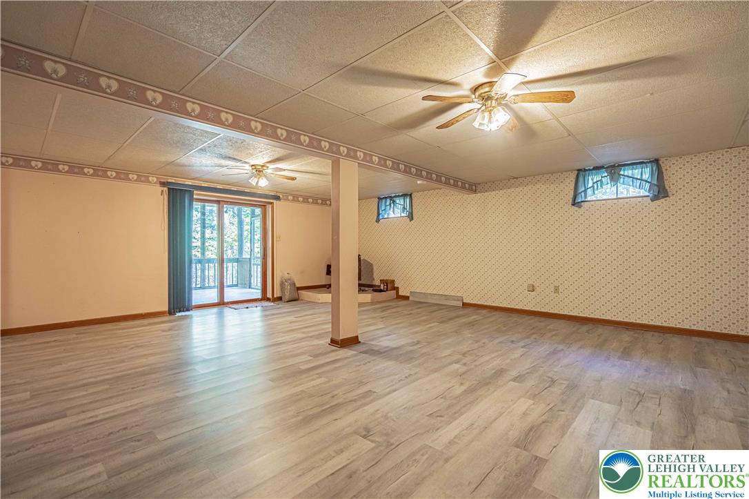 167 Winding Way Property Photo 37
