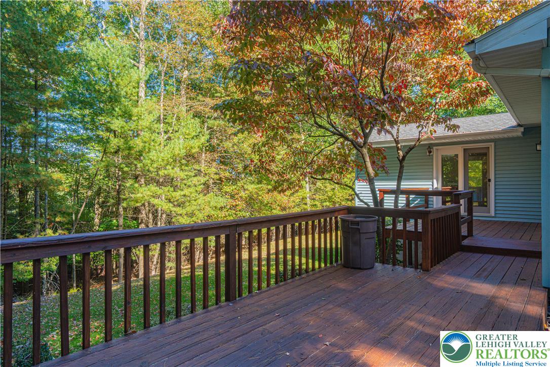 167 Winding Way Property Photo 49