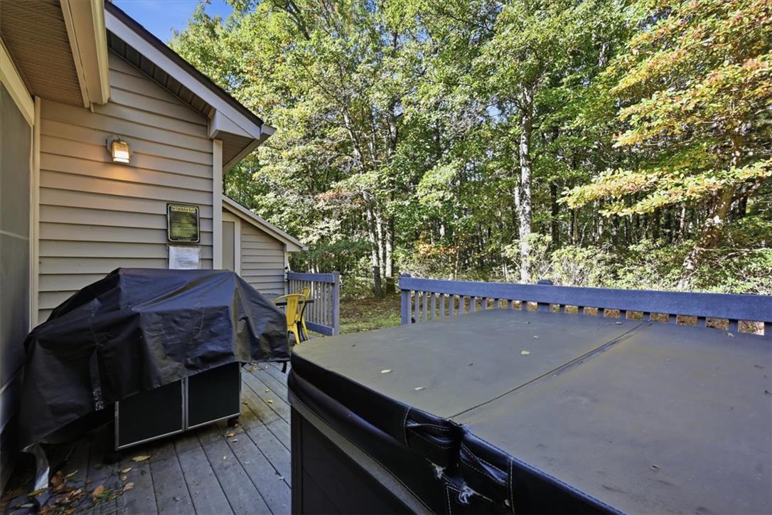 179 Hawthorne Court Property Photo 40