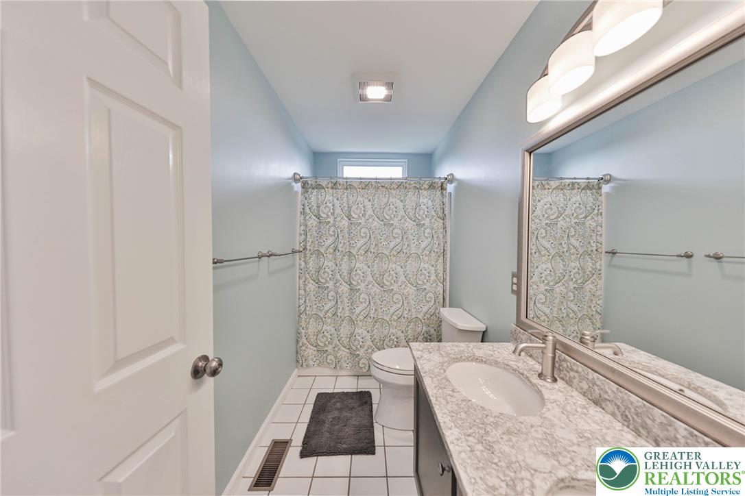 5862 Royal Fern Property Photo 25
