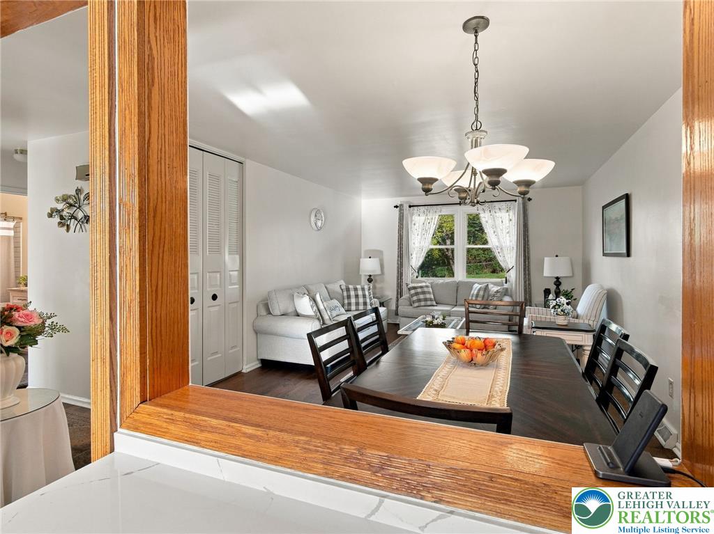 281 West 26th Street Property Photo 16