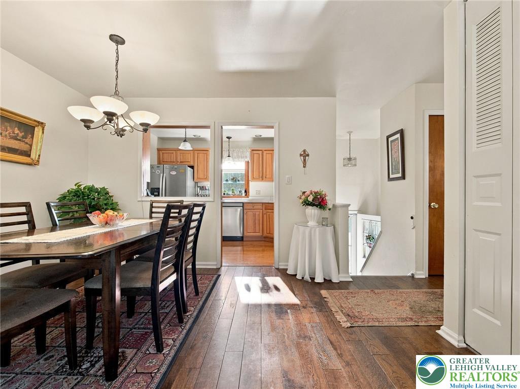 281 West 26th Street Property Photo 17