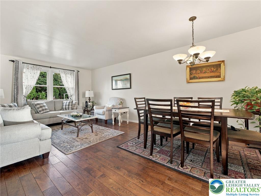 281 West 26th Street Property Photo 19