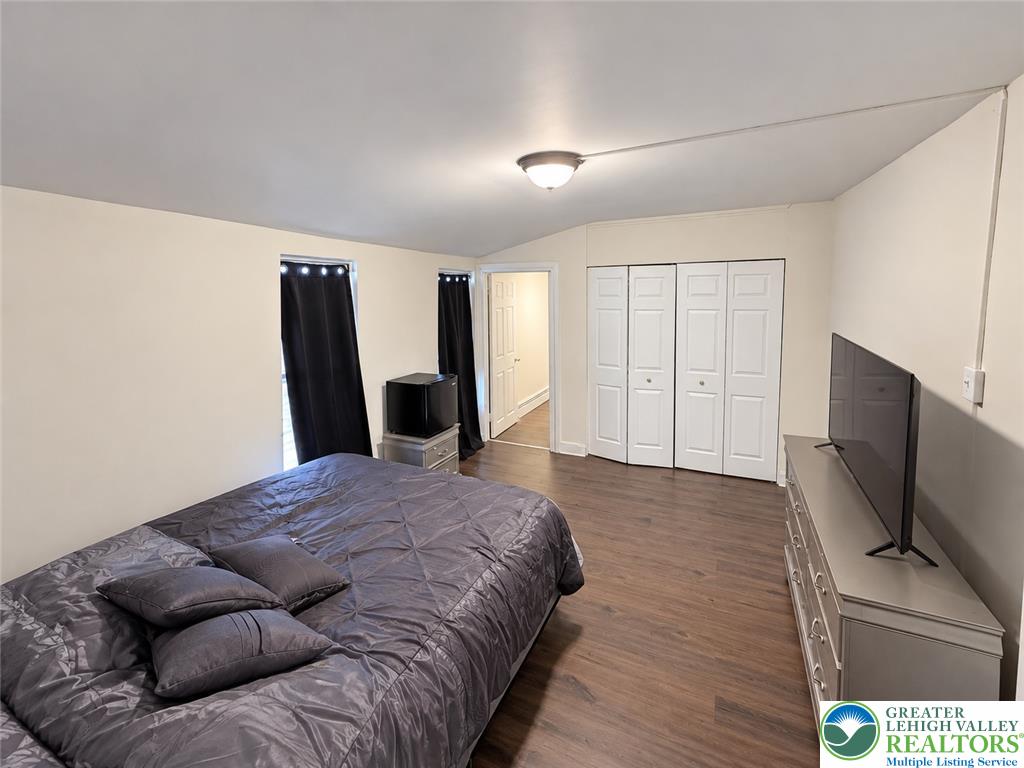 332 North 7th Street Property Photo 19