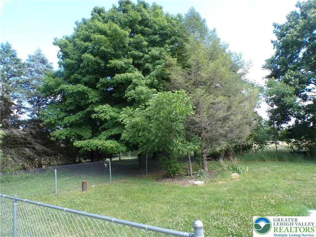 7877 Gun Club Road Property Photo 4