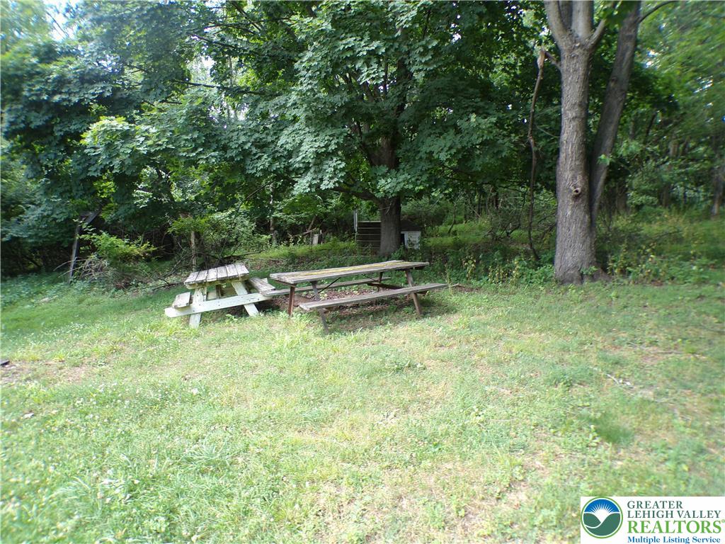 7877 Gun Club Road Property Photo 5