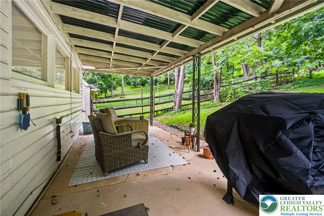 2242 Edgewood Avenue Property Photo 18