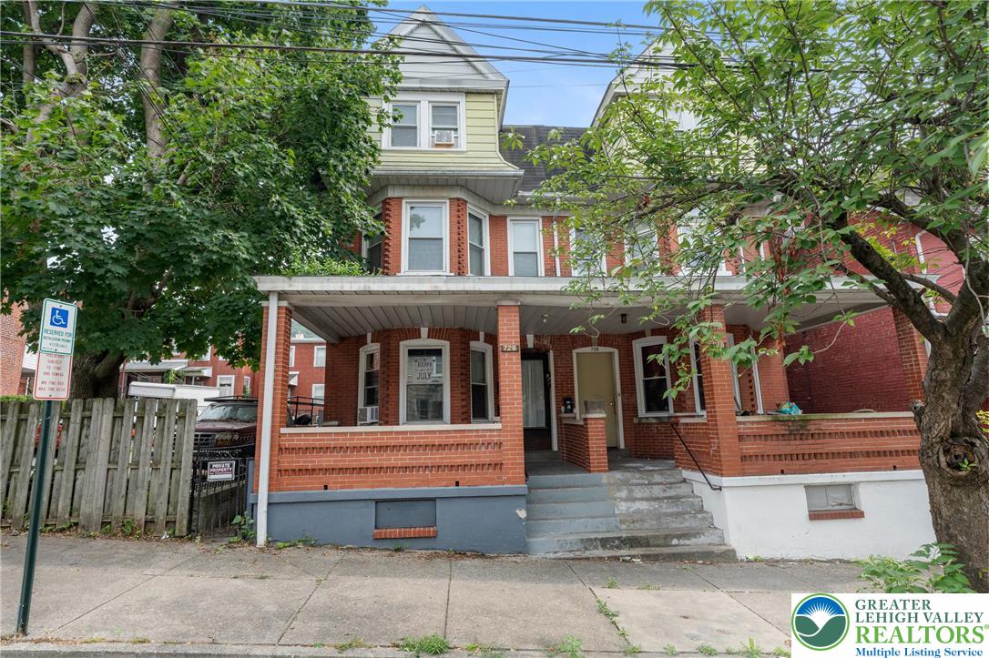 728 East 6th Street 2 Property Photo 1
