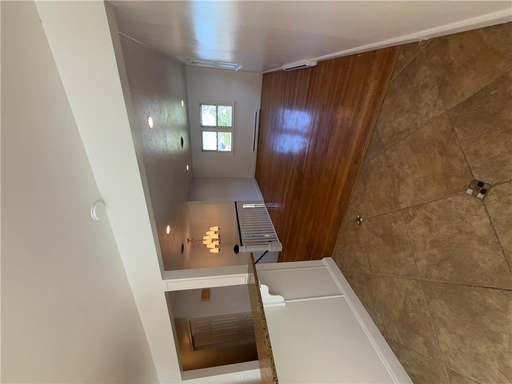 4844 Pine Grove Circle Property Photo 6