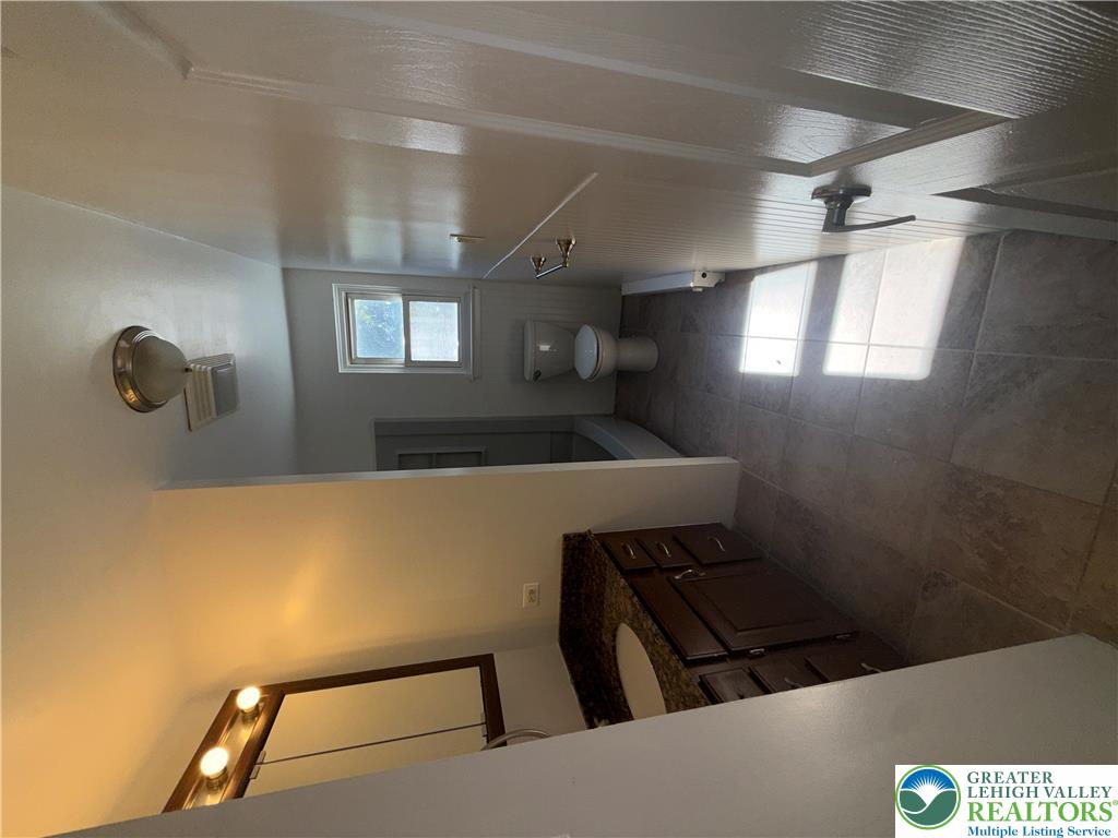 4844 Pine Grove Circle Property Photo 8